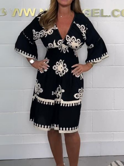 Valeria V-Ausschnitt bedrucktes Kleid