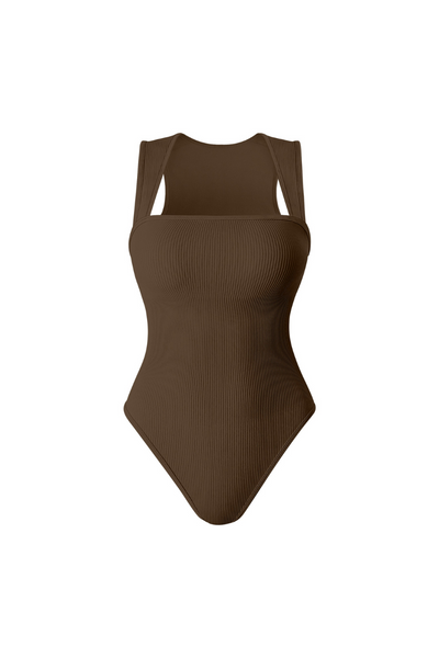 Body mit Racerback und breiten Trägern